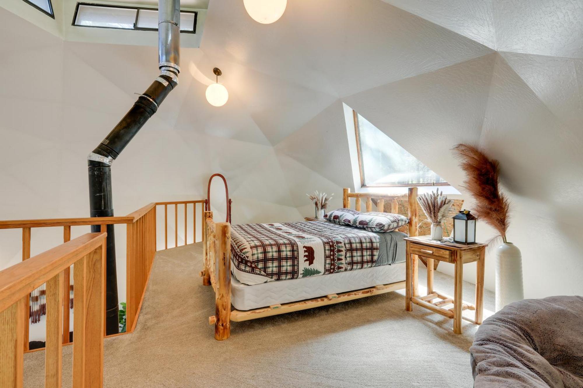 Off-Grid Nevada City Geodesic Dome House With Views! Exterior photo